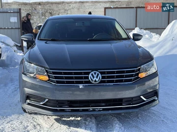 Авто Volkswagen Passat 2017 № 8528457