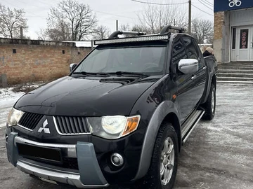 Авто Mitsubishi L 200 2007 № 8528597