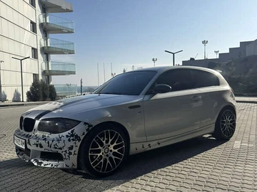 Авто BMW 1 Series 2008 № 8528873