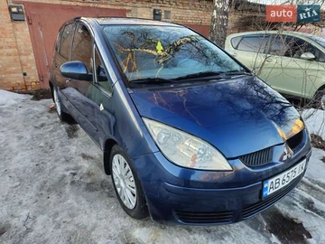 Авто Mitsubishi Colt 2004 № 8529060