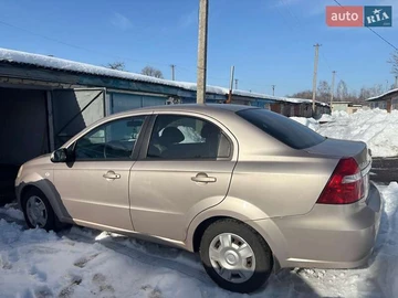 Авто Chevrolet Aveo 2008 № 8529104