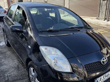 Авто Toyota Yaris 2007 № 8529139