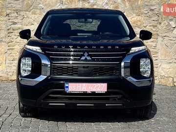 Авто Mitsubishi Outlander 2023 № 8529156