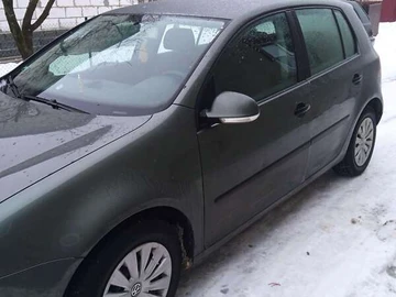 Авто Volkswagen Golf 2003 № 8529324