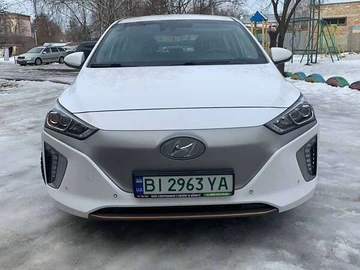 Авто Hyundai Ioniq 2017 № 8529423