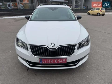 Авто Skoda Superb 2019 № 8529438