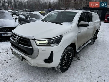 Авто Toyota Hilux 2021 № 8529471