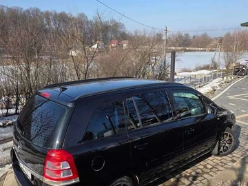 Авто Opel Zafira 2012 № 8529506