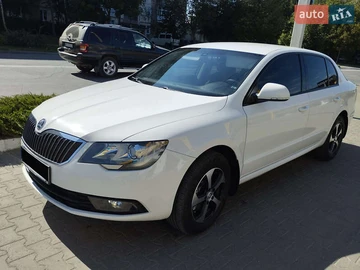 Авто Skoda Superb 2014 № 8529740