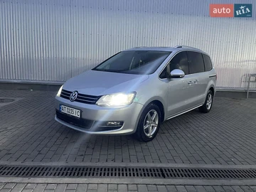 Авто Volkswagen Sharan 2011 № 8529756
