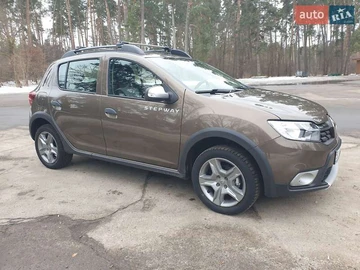 Авто Renault Sandero Stepway 2019 № 8530005