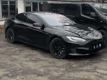Авто Tesla Model S 2017 № 8530040