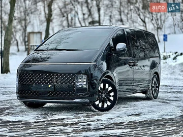 Авто Hyundai Staria 2024 № 8530198