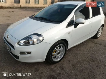 Авто Fiat Grande Punto 2012 № 8530233