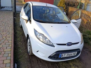 Авто Ford Fiesta 2012 № 8530238