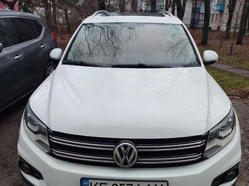 Авто Volkswagen Tiguan 2015 № 8530321