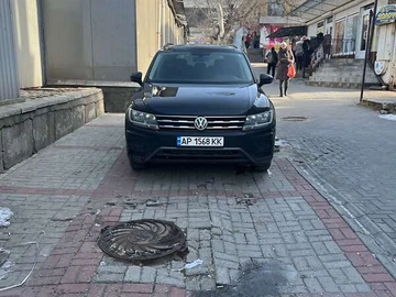 Авто Volkswagen Tiguan 2021 № 8530339