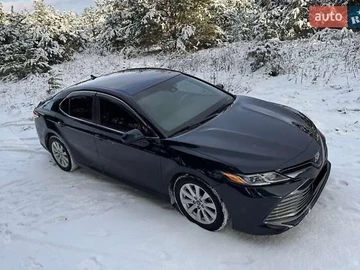 Авто Toyota Camry 2018 № 8530459