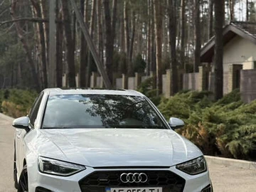 Авто Audi A4 2019 № 8530472
