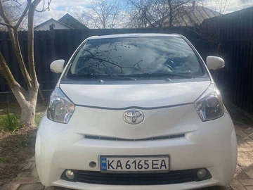 Авто Toyota Iq 2009 № 8530524
