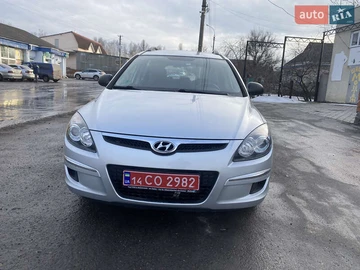 Авто Hyundai I30 2010 № 8530654