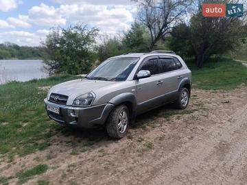 Авто Hyundai Tucson 2006 № 8530657