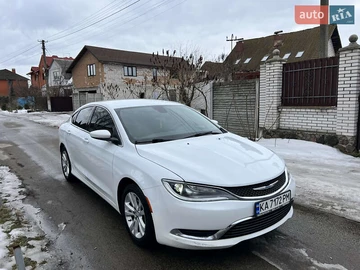 Авто Chrysler 200 2014 № 8530675