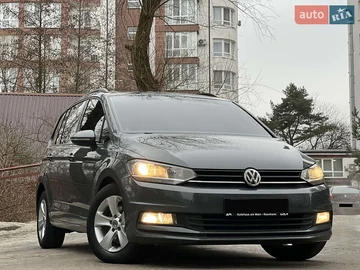 Авто Volkswagen Touran 2017 № 8531023