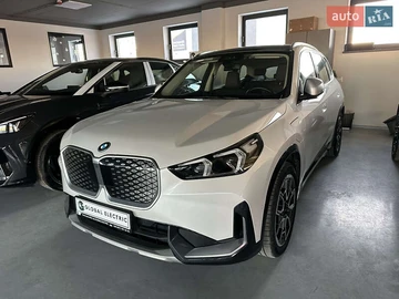 Авто BMW Ix1 2023 № 8531051