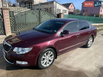 Авто Skoda Superb 2010 № 8531396
