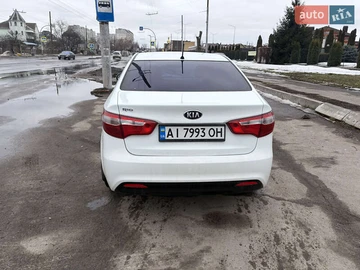 Авто KIA Rio 2013 № 8531401