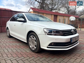 Авто Volkswagen Jetta 2016 № 8531567