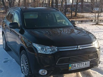 Авто Mitsubishi Outlander 2013 № 8531607