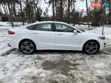 Авто Ford Fusion 2019 № 8531628