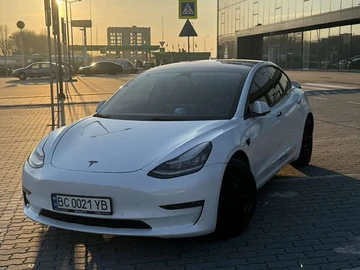 Авто Tesla Model 3 2018 № 8531830