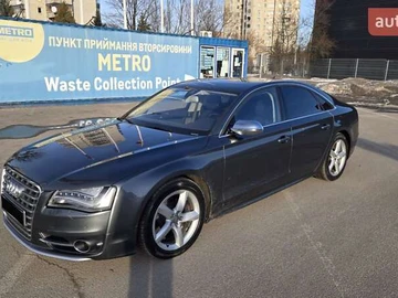 Авто Audi S8 2013 № 8531856