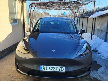Авто Tesla Model Y 2023 № 8531901