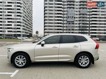 Авто Volvo Xc60 2020 № 8532046