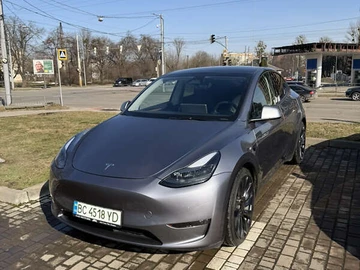 Авто Tesla Model Y 2024 № 8532051