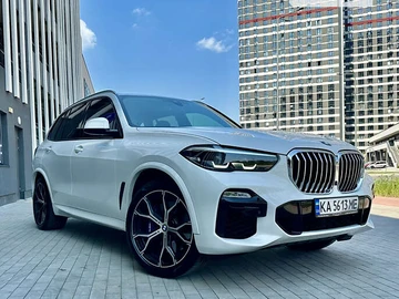 Авто BMW X5 2020 № 8532078