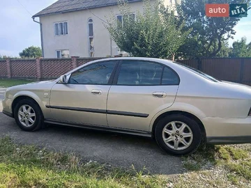Авто Chevrolet Evanda 2006 № 8532189