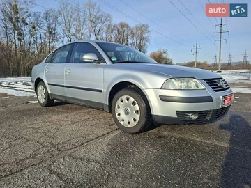 Авто Volkswagen Passat 2004 № 8532287
