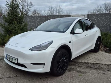 Авто Tesla Model Y 2024 № 8532340