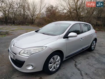 Авто Renault Megane 2010 № 8532412