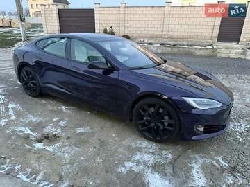 Авто Tesla Model S 2018 № 8532655