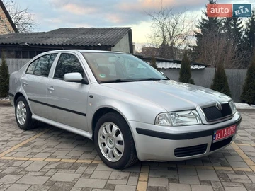Авто Skoda Octavia 2002 № 8532670