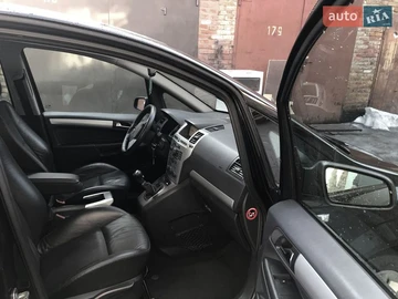 Авто Opel Zafira 2009 № 8532677
