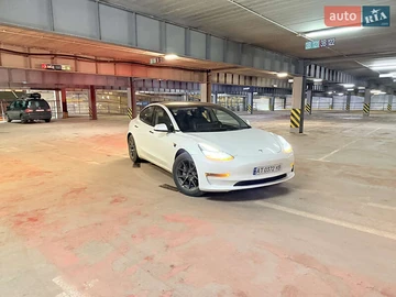Авто Tesla Model 3 2021 № 8532695