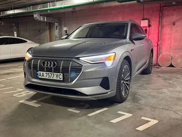 Авто Audi E-Tron 2019 № 8532777