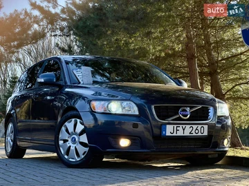 Авто Volvo V50 2011 № 8532836